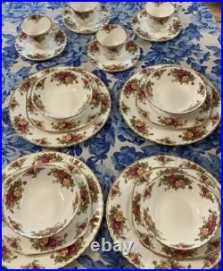 Royal Albert Old Country Roses Bone China Service for Four 20pc set England