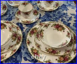 Royal Albert Old Country Roses Bone China Service for Four 20pc set England