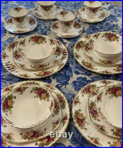 Royal Albert Old Country Roses Bone China Service for Four 20pc set England