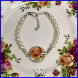 Royal Albert Old Country Roses Broken China Jewelry Pearl Silver Ladies Bracelet Royal Albert Old Country Roses Broken China Jewelry Pearl Silver Ladies Bracelet
