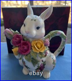 Royal Albert Old Country Roses Bunny Tea Pot Server Mint in Box