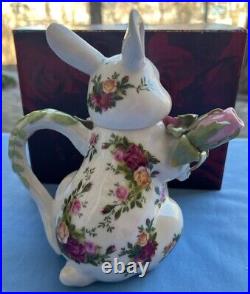 Royal Albert Old Country Roses Bunny Tea Pot Server Mint in Box