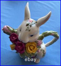 Royal Albert Old Country Roses Bunny Tea Pot Server Mint in Box