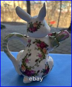 Royal Albert Old Country Roses Bunny Tea Pot Server Mint in Box