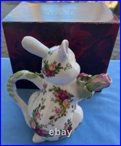 Royal Albert Old Country Roses Bunny Tea Pot Server Mint in Box