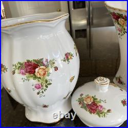 Royal Albert Old Country Roses Canister Biscuit Cookie Jar 12real 23kGold Paint