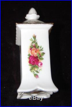 Royal Albert Old Country Roses Carriage Clock, Pill Box, Floral Teapot S7820