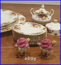 Royal Albert Old Country Roses China 33 Pieces- Absolutely gorgeous