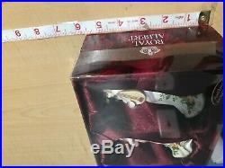 Royal Albert Old Country Roses China 3-Piece Musical Angel Ornaments figurine