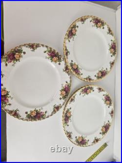 Royal Albert Old Country Roses China Set vintage, 36 Pieces