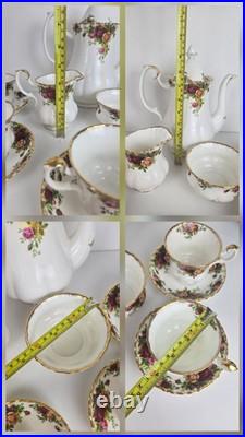 Royal Albert Old Country Roses China Set vintage, 36 Pieces