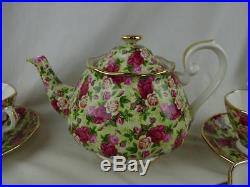 Royal Albert Old Country Roses Chintz Tea Pot & (4) Cups & Saucers MINT Royal Albert Old Country Roses Chintz Tea Pot & (4) Cups & Saucers MINT