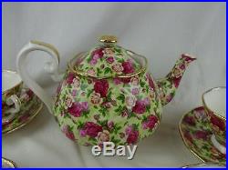 Royal Albert Old Country Roses Chintz Tea Pot & (4) Cups & Saucers MINT Royal Albert Old Country Roses Chintz Tea Pot & (4) Cups & Saucers MINT