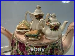 Royal Albert Old Country Roses Chitz Large Teapot Ceramic Paul Cardew 1996 EUC