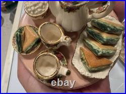 Royal Albert Old Country Roses Chitz Large Teapot Ceramic Paul Cardew 1996 EUC