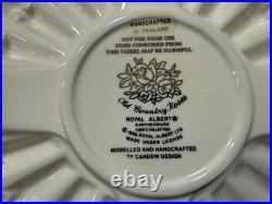 Royal Albert Old Country Roses Chitz Large Teapot Ceramic Paul Cardew 1996 EUC