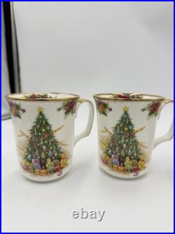 Royal Albert Old Country Roses Christmas Magic Porcelain England Coffee Mugs Set Royal Albert Old Country Roses Christmas Magic Porcelain England Coffee Mugs Set