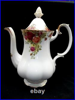 Royal Albert Old Country Roses Coffee Pot & LID Bone China 1962 Made In England