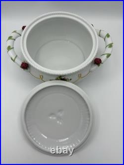 Royal Albert Old Country Roses Covered Bowl Serve Ware 3.5 Quarts New