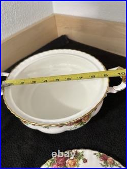 Royal Albert Old Country Roses (Covered Casserole Dish)