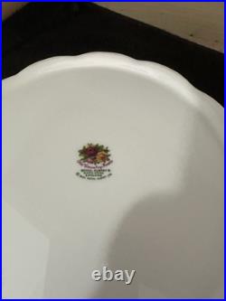 Royal Albert Old Country Roses (Covered Casserole Dish)