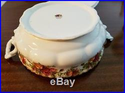 Royal Albert Old Country Roses Covered Casserole Vegetable Dish