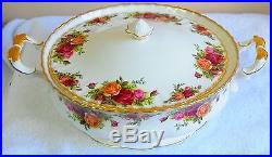 Royal Albert Old Country Roses Covered Casserole Vegetable Dish England