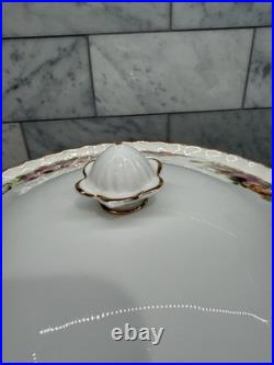 Royal Albert Old Country Roses Covered Serving Bowl