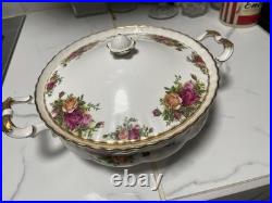 Royal Albert Old Country Roses Covered Vegetable Casserole Dish with Lid