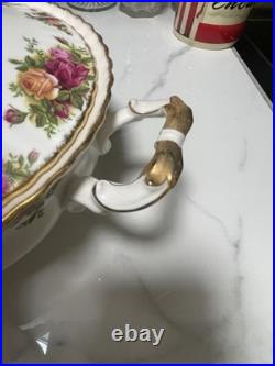 Royal Albert Old Country Roses Covered Vegetable Casserole Dish with Lid