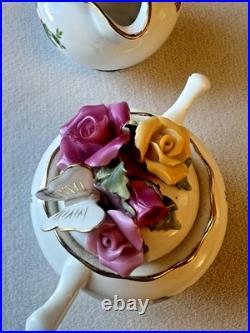 Royal Albert Old Country Roses Creamer Sugar Butterfly Roses on Lid Vintage 1962