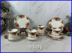 Royal Albert Old Country Roses Cups + Saucers + Dessert Plates Service For 4