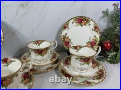 Royal Albert Old Country Roses Cups + Saucers + Dessert Plates Service For 4
