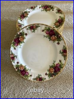 Royal Albert Old Country Roses Dessert Plates 6 1/4 Set of 12 Vintage England Royal Albert Old Country Roses Dessert Plates 6 1/4 Set of 12 Vintage England