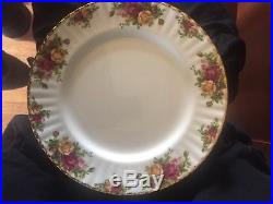 Royal Albert Old Country Roses Dinner Plates, SET of 12, BEAUTIFUL