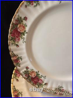Royal Albert Old Country Roses Dinner plates lot of 10 England