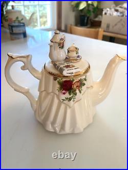 Royal Albert Old Country Roses Earthenware Tea Pot Paul Cardew Style