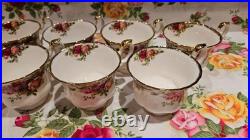 Royal Albert Old Country Roses Eight Cup And Saucers