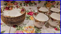 Royal Albert Old Country Roses Eight Cup And Saucers