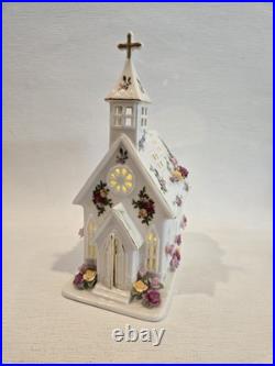 Royal Albert Old Country Roses Electric Light Up Church VERY RARE! READ PLEASE