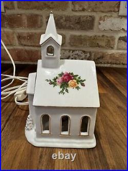 Royal Albert Old Country Roses Electric Lighted Church-Works