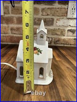 Royal Albert Old Country Roses Electric Lighted Church-Works