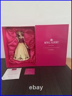 Royal Albert Old Country Roses Figure Of The Year 2010 RA25 Original Box