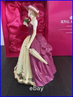 Royal Albert Old Country Roses Figure Of The Year 2010 RA25 Original Box Royal Albert Old Country Roses Figure Of The Year 2010 RA25 Original Box