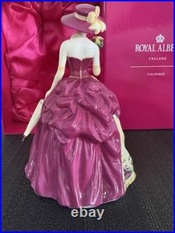 Royal Albert Old Country Roses Figure Of The Year 2010 RA25 Original Box