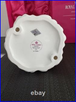 Royal Albert Old Country Roses Figure Of The Year 2010 RA25 Original Box