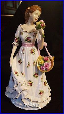 Royal Albert Old Country Roses Figurine of the Year 2011 Sweet Rose RA 26 RARE