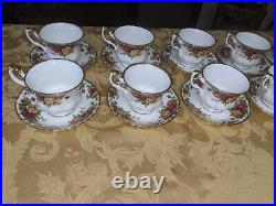 Royal Albert Old Country Roses Fine China Dinnerware 12 tea cups and saucers