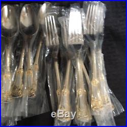 Royal Albert Old Country Roses Flatware for 12 plus 5 65 Pcs 18/10 SS