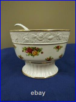 Royal Albert Old Country Roses Footed Compote, Punch Bowl 1962